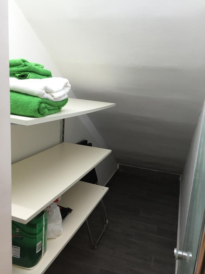 Stunning Studio By The Beach With Free Parking Tel Aviv-Jaffa Exterior foto