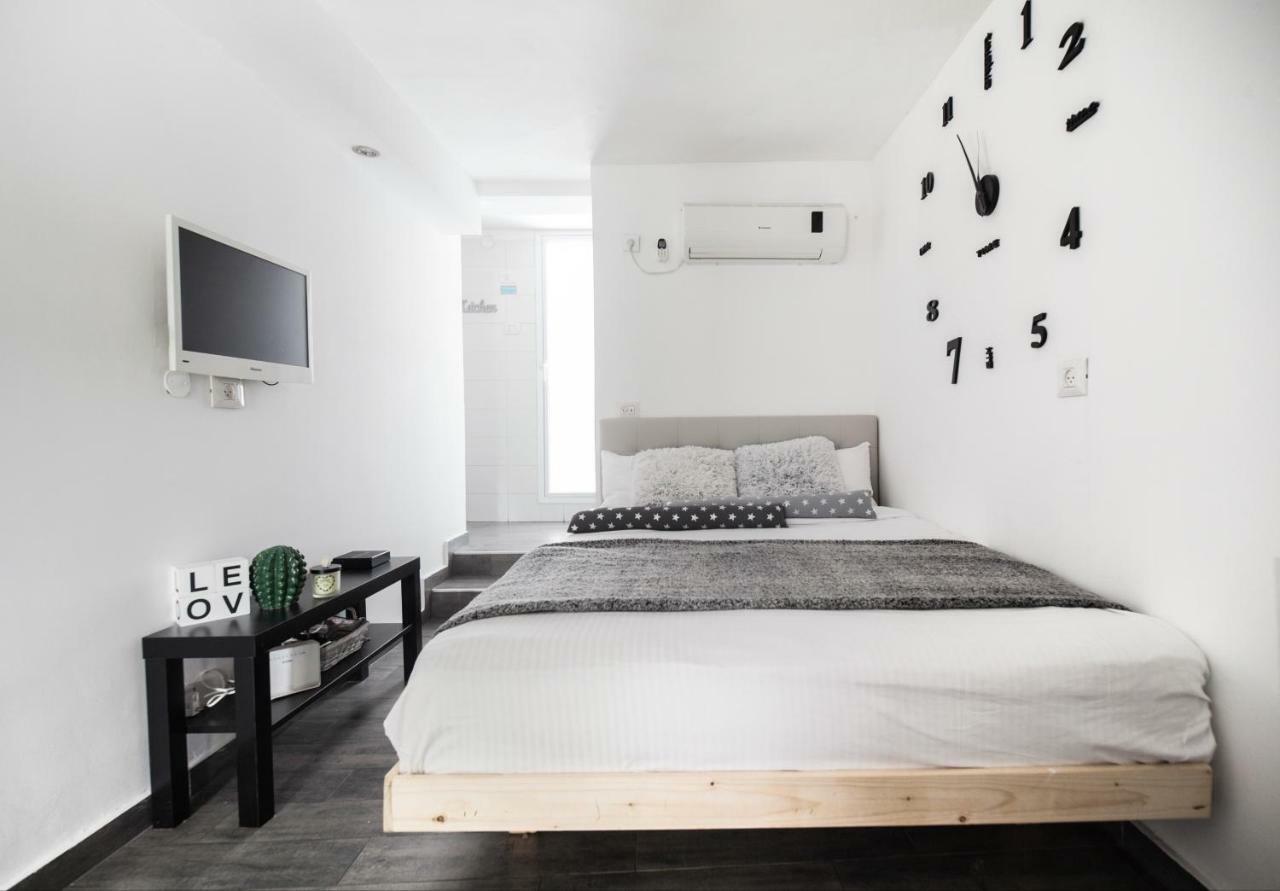 Stunning Studio By The Beach With Free Parking Tel Aviv-Jaffa Exterior foto